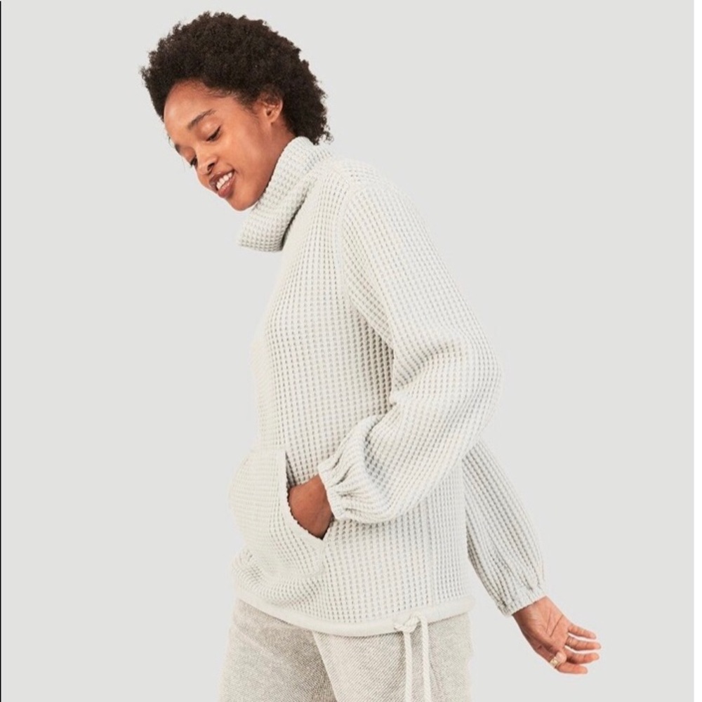 Faherty Pullover